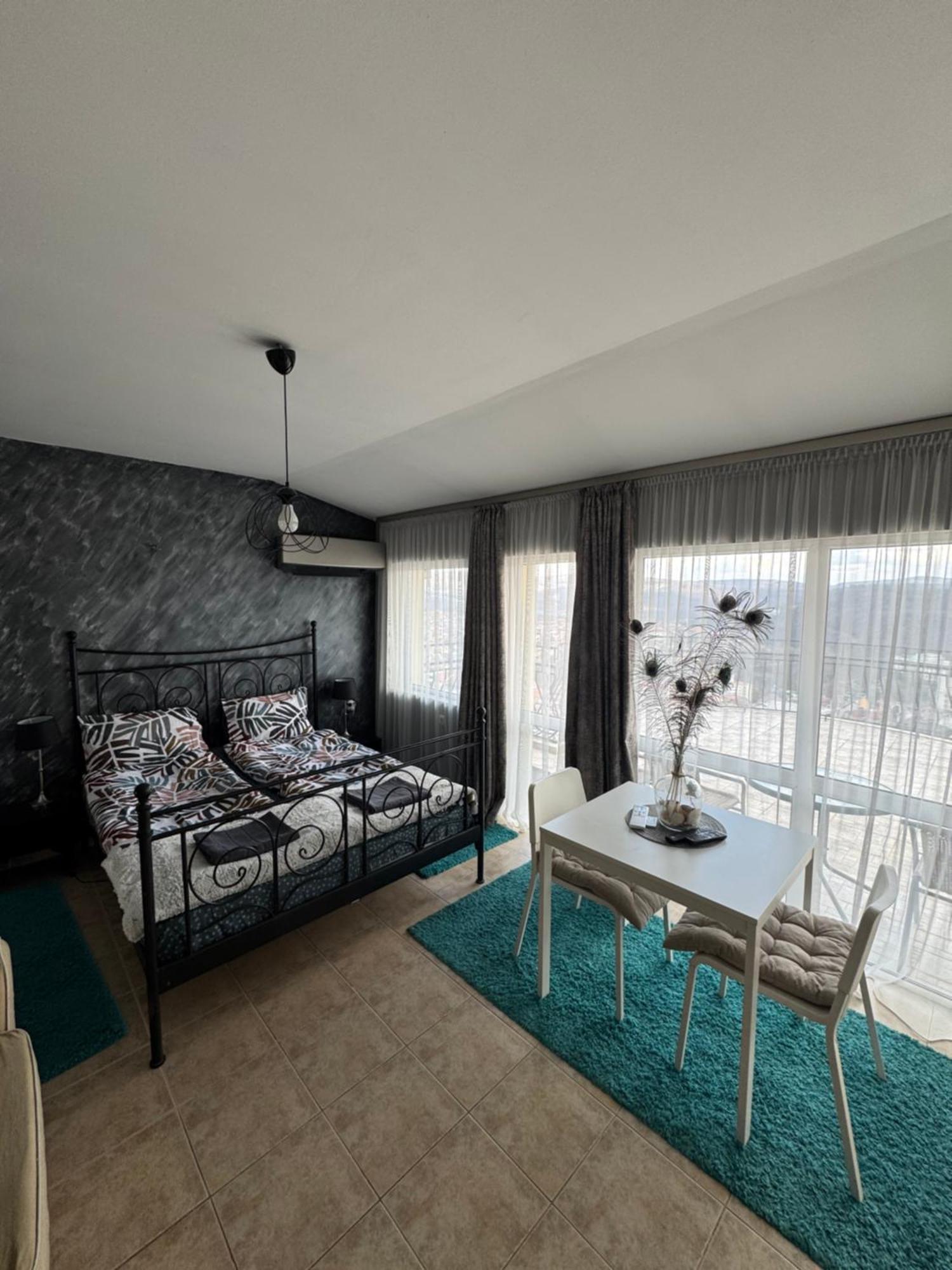 Top Sky View - Studio Panorama Tırnova Dış mekan fotoğraf